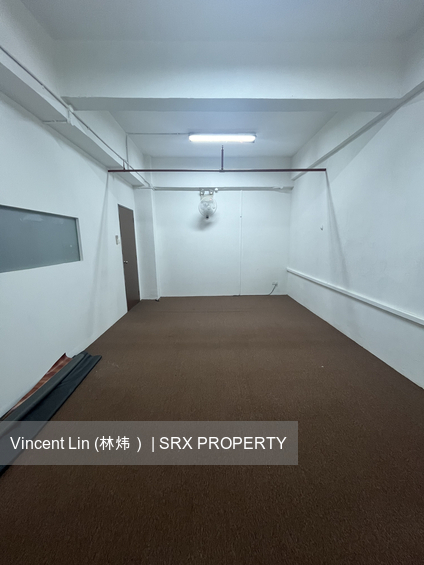 Tong Lee Building (D13), Factory #493449901